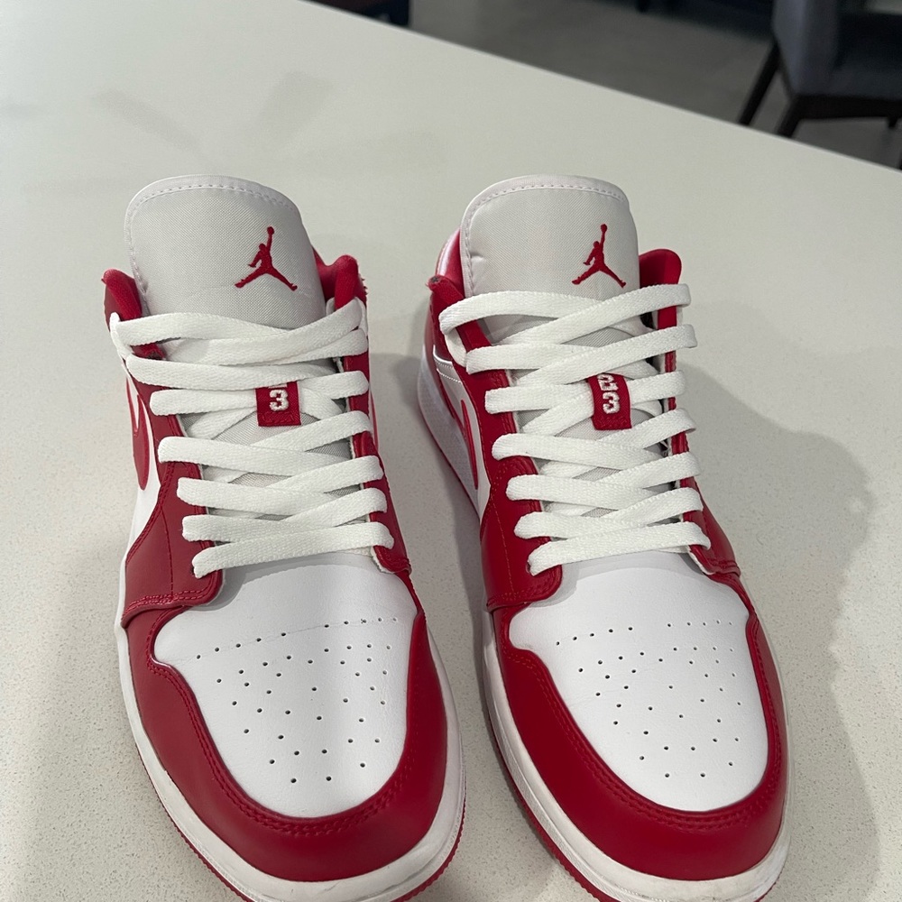 Air Jordan 1